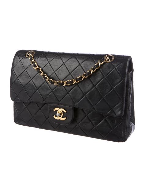 vintage chanel flap bag medium